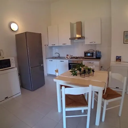 Villino Rifugio-infinityholidays Holiday home